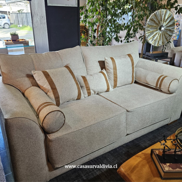 SOFÁ MODELO PANGUIPULLI