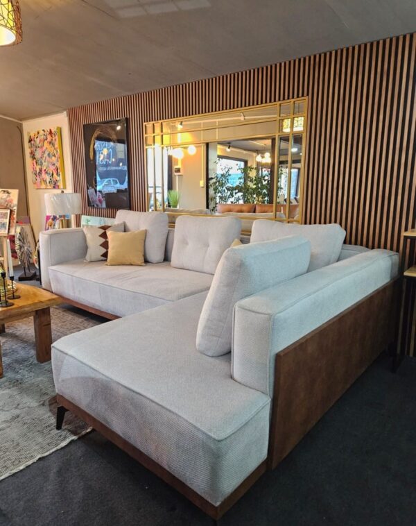 SOFA SECCIONAL ENTRELAGOS
