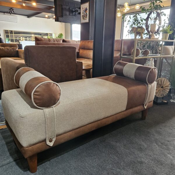 BANQUETA MODELO PALENA